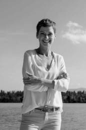 Johanna Jirgens &ndash; Schneidermeisterin, Manufaktur f&uuml;r handgefertigte Krabbelschuhe und Lauflernschuhe aus Leder
